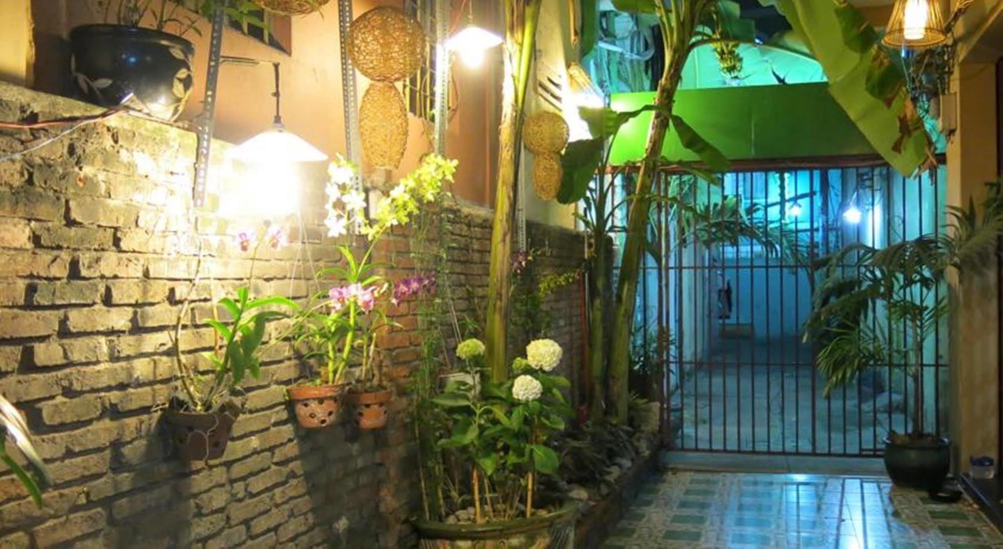 Banana Leaf Hotel Thành Pho Ho Chí Minh Esterno foto